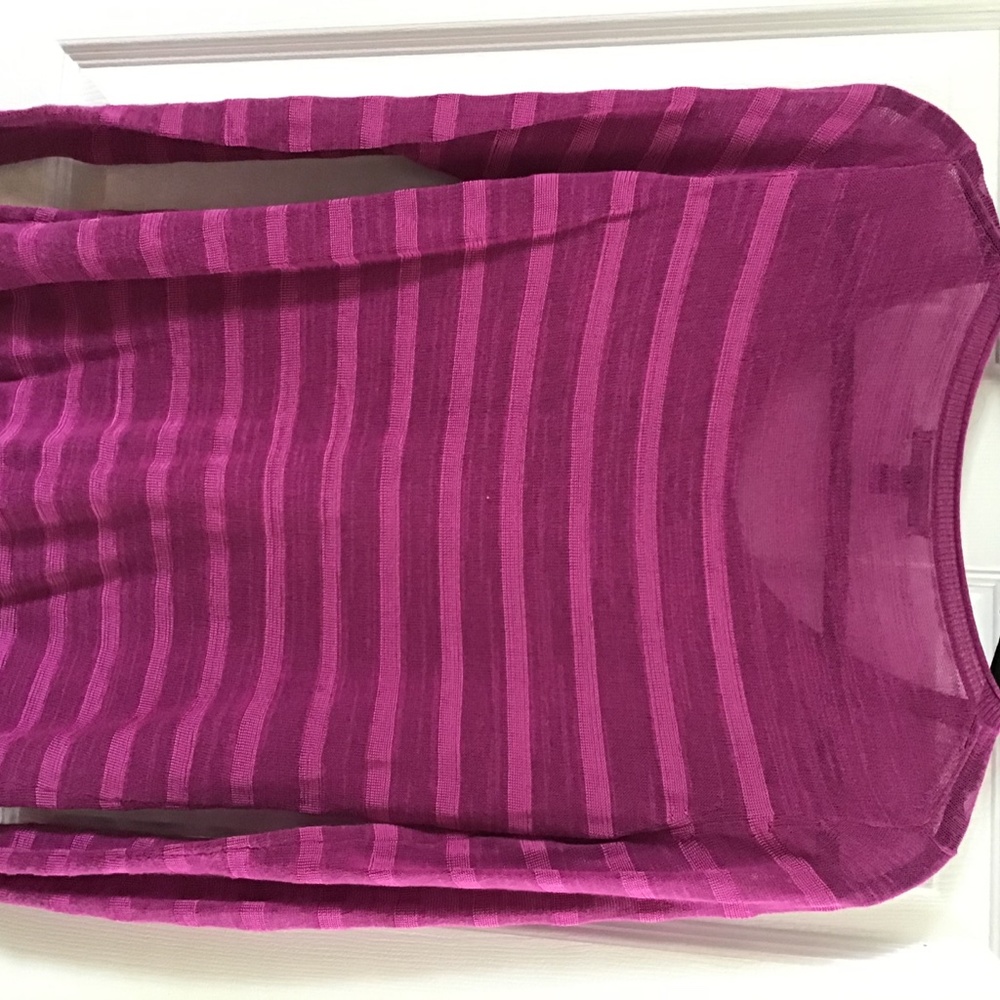 Pink sweater - Picture 2 of 2